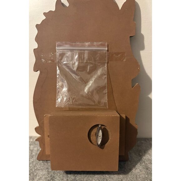 Wooden Musical Easter Plaque In Box , Plays Easter Parade #3060 - Picture 2 of 5